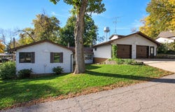 124 E Saint Paul Street, Darwin, MN 55324