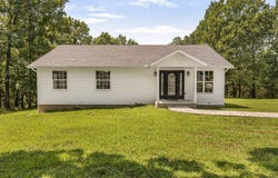 22962 State Highway Tt, Versailles, MO 65084