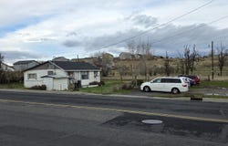 120 W THEATER Ln, Hermiston, OR 97838