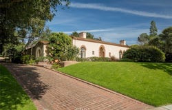 1762 Oak Grove, San Marino, CA 91108
