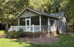137 B Windsor Circle, Chapel Hill, NC 27516