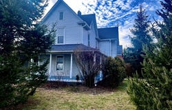 201 W Webster, Galax, VA 24333