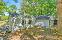 575 Winding Waters Dr, Moneta, VA 24121