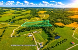 10 Cornetts Cv Road, Hustonville, KY 40437