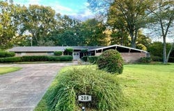 208 Hilltop Circle, Kosciusko, MS 39090