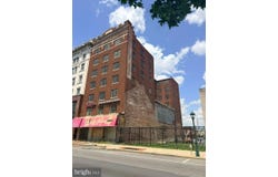 72 W WASHINGTON Street, HAGERSTOWN, MD 21740