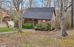 21 Dogwood Road, Burnside, KY 42519