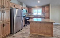 970 Mountain Shadows Blvd, Redding, CA 96003