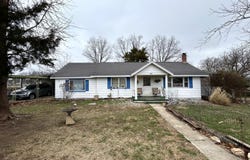 820 2nd Street, Cabool, MO 65689