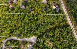 Ledgewood Road, Conway, NH 03860