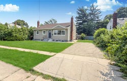 162 State Street, Westbury, NY 11590