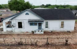 607 E North Street, Hebbronville, TX 78361