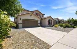 470 Daphne Lane, Lemoore, CA 93245