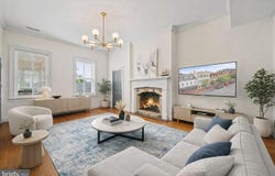 415 WILLIAM, FREDERICKSBURG, VA 22401