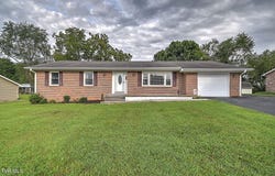 382 Meadowcrest Drive, Bristol, VA 24201