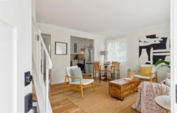 2207 Damuth St, Oakland, CA 94602