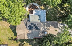 11 WAGNER DRIVE, MECHANICSBURG, PA 17050