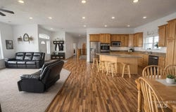 2048 6th Ave. W, Vale, OR 97918
