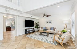 1303 Ceylon Dr, Gulf Breeze, FL 32563