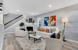 27 Christamon S, Irvine, CA 92620