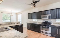 5814 Negley, Kyle, TX 78640