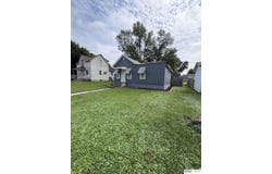 503 E Grant Street, Hooper, NE 68031
