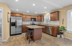 3 Orchard Hill Road, Epping, NH 03042
