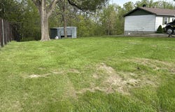 19700 Lakeview Rd, Leon, IA 50144