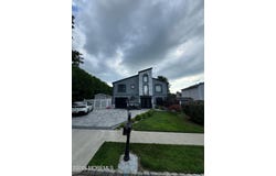 37 N Gable Court, Matawan, NJ 07747