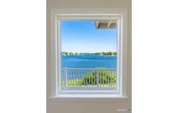 27 Bayview Place, West Haven, CT 06516