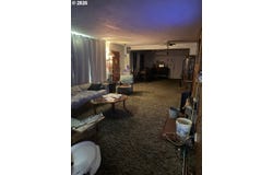 13756 BUCKHORN Rd, Glide, OR 97443
