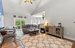 649 Wintercreeper Dr., Longs, SC 29568