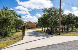 114 CR 2729, Mico, TX 78056