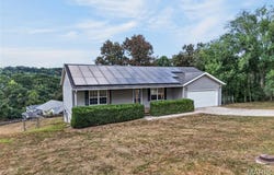 22335 Target Road, St Robert, MO 65584
