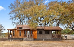 250-300 Park Ave, Staples, TX 78670