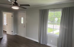 527 E 17th Street, Lockport, IL 60441