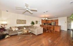 1 Anchorage Way, Freeport, NY 11520