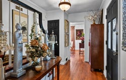 1722 SW Webster AVE, Topeka, KS 66604