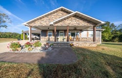 1387 County Road 201, Alton, MO 65606