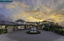 10 Serenity Ln, Alamo, CA 94507
