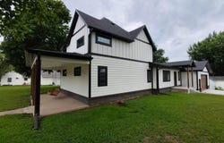 614 Thomas Street, Sioux Rapids, IA 50585