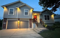 7224 E 163rd Terrace, Belton, MO 64012