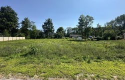 8 Forest Park, Waterville, ME 04901