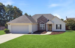 713 Manor Ridge Drive, Loganville, GA 30052