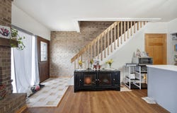 304 Kenneth Circle, Elgin, IL 60120