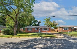 2000 GAITHER Street, TEMPLE HILLS, MD 20748