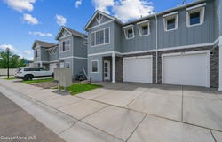 665 N Galbraith Lp, Post Falls, ID 83854
