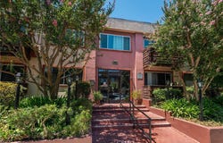 5349 Newcastle, Encino, CA 91316