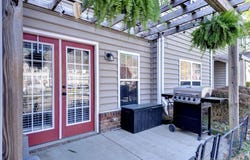 102 Lakeview Cv, Smithfield, VA 23430