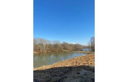 500 FAIRWAYS DR, Vicksburg, MS 39180